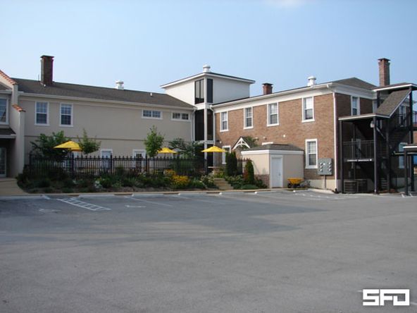 Taylor Square: 29 Taylor Ave, Crossville, TN 38555